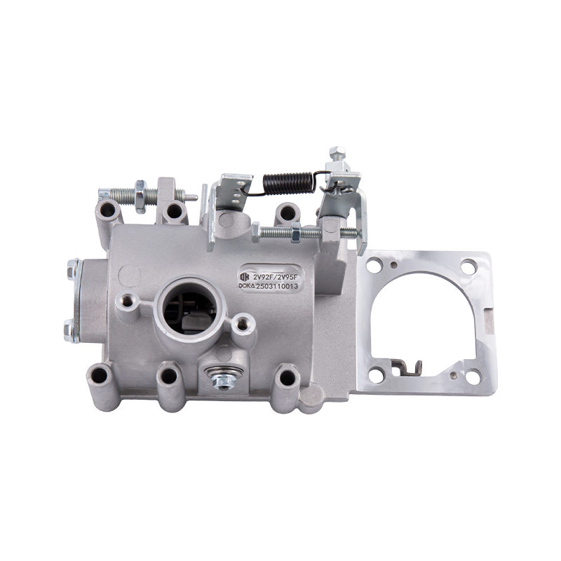 Fuel injection pump for 2V95F V-type twin-cylinder diesel engine, including speed governing mechanism, roller tappet body, M12x1.5 oil outlet joint, suitable for 2V92F/2V95F V-type twin-cylinder air-cooled engines made in China