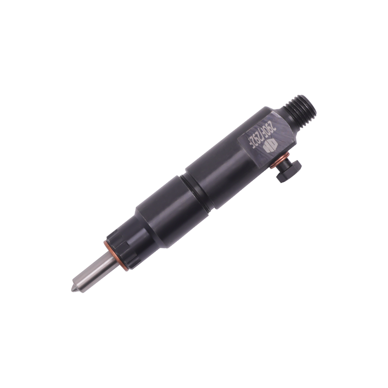 2L90/2L92/2L95F Type twin-cylinder diesel engine injector, top-mounted fuel inlet, M12x1.5 thread, five-hole structure, suitable for the 2L90/2L92/2L95F in-line air-cooled twin-cylinder engines produced in China